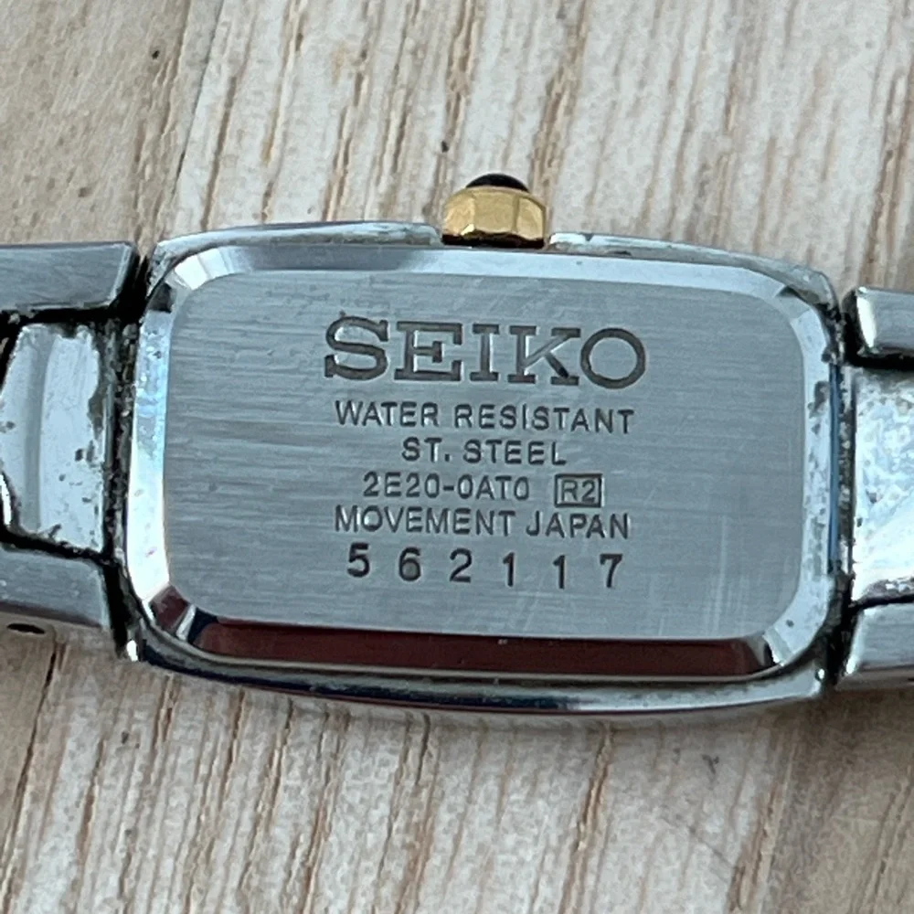 Seiko Vintage Ladies Watch Two-Tone Bracelet Stainless Hexagonal Dial Gold Hands